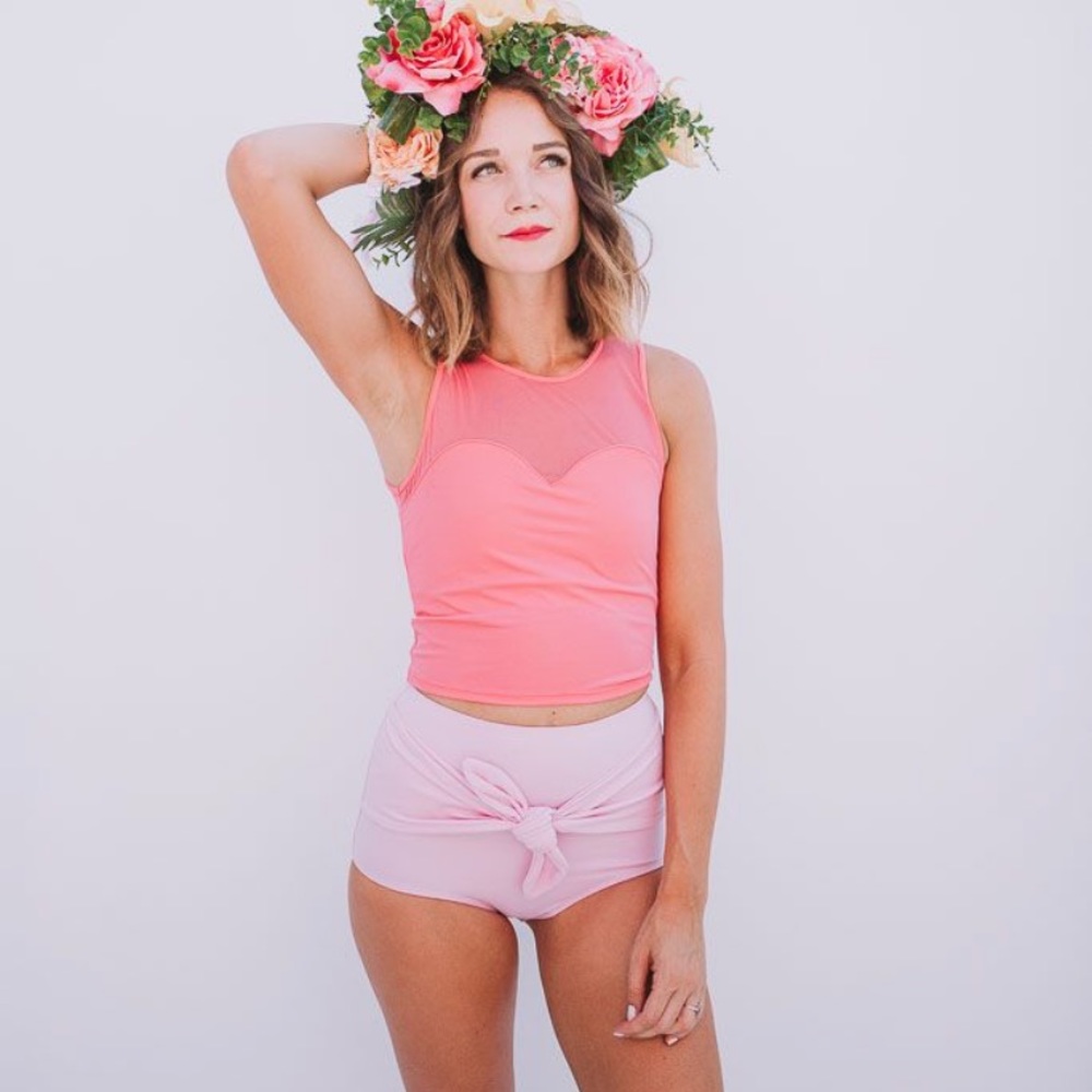 Kortni Jeane netted swim top Medium CORAL